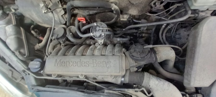 Motor diesel Mercedes OM668