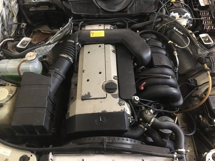 Motor Mercedes-Benz M104 E32 3.2