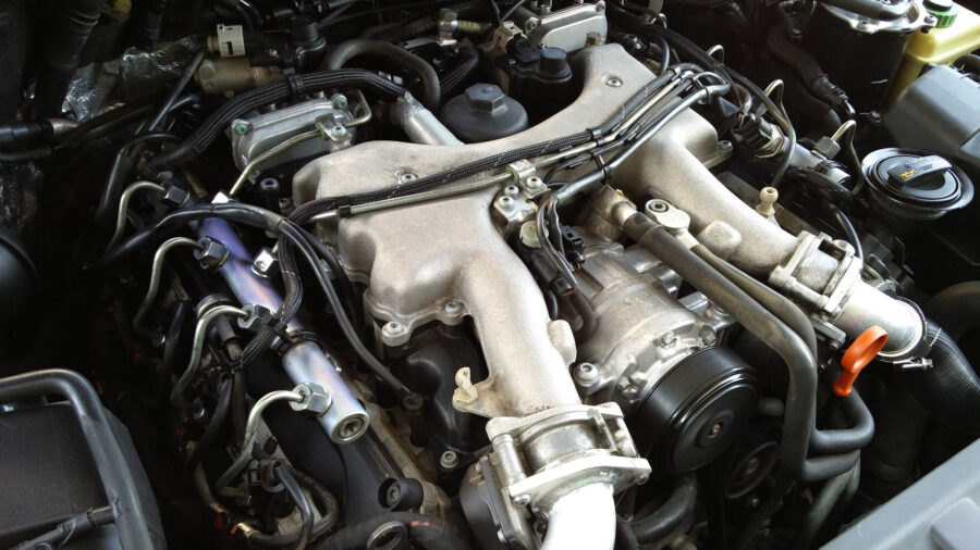 Motor Audi BTR 4.2 TDI