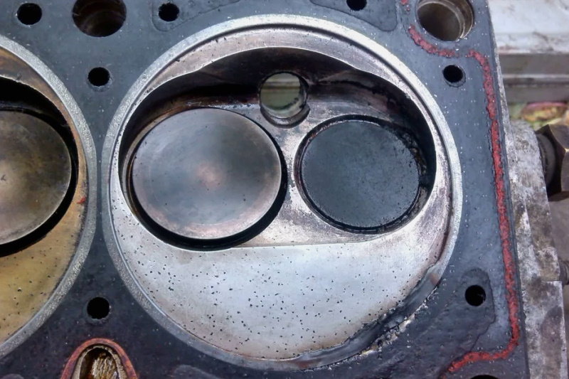 Por qué un motor de combustión interna de gasolina funciona como un motor diésel