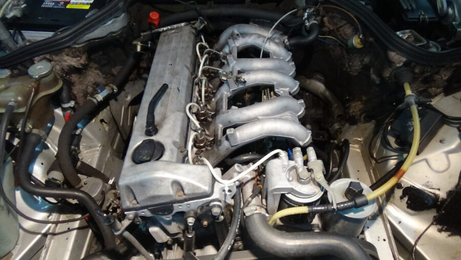 Motor Mercedes OM 603 de 3,0 y 3,5 litros