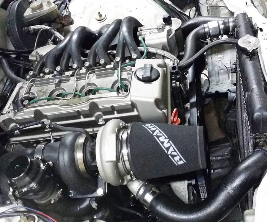 Motor Mercedes OM604 2.0, 2.2