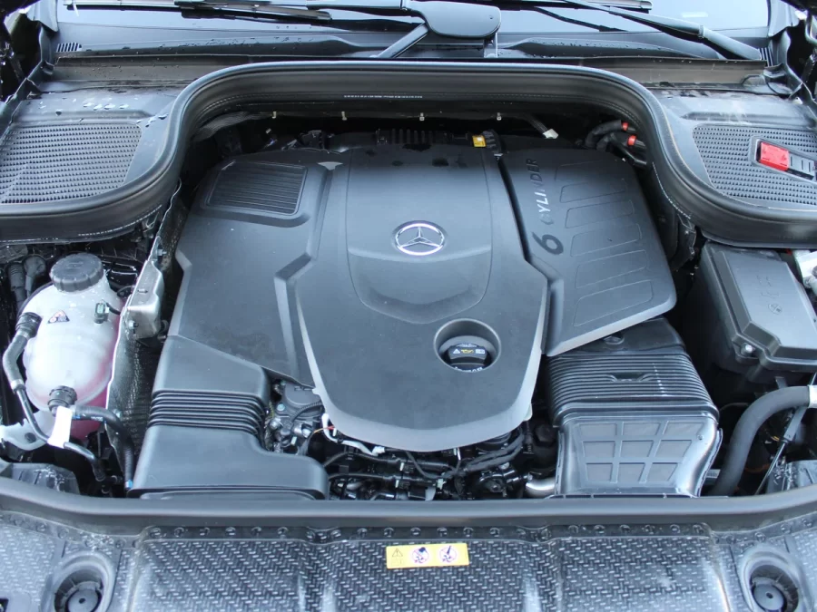 Motor diésel Mercedes OM656 2.9