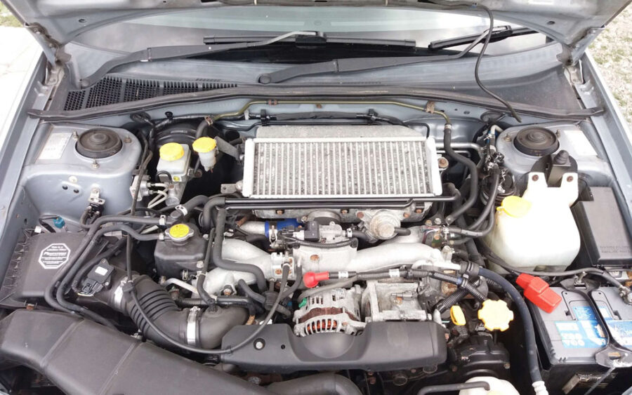 Motor Subaru EJ205 2.0