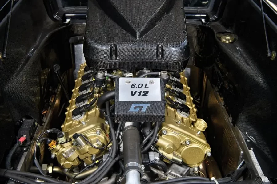 Lamborghini V12