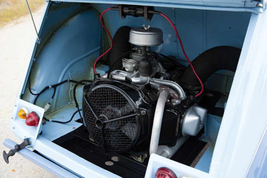 Citroën 2CV 4x4 Sahara (1960-1971)