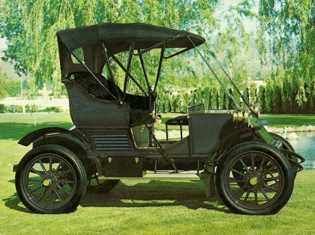 Motor rotativo: cigüeñal fijo, cilindros y pistones giratorios (Adams-Farwell)