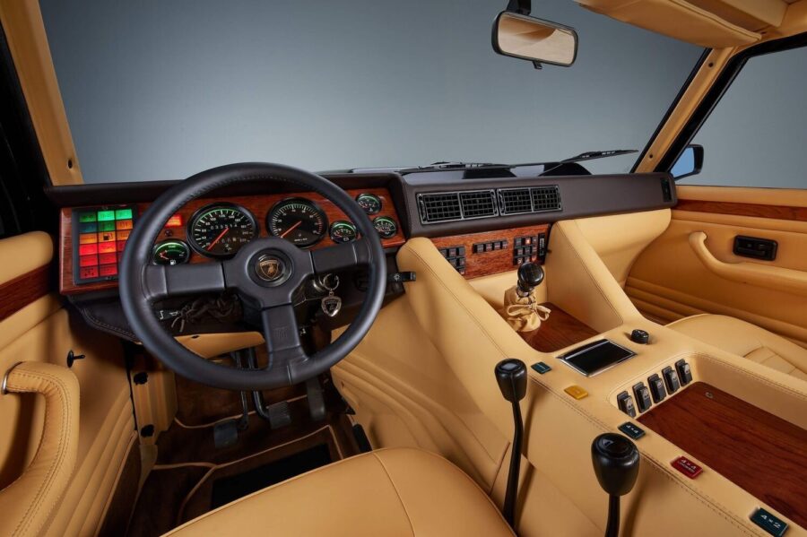 Lamborghini LM002. Superdeportivo todoterreno