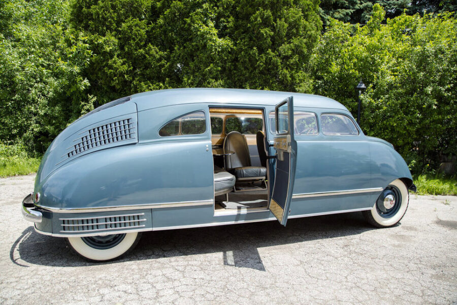 Stout Scarab. La primera minivan del mundo