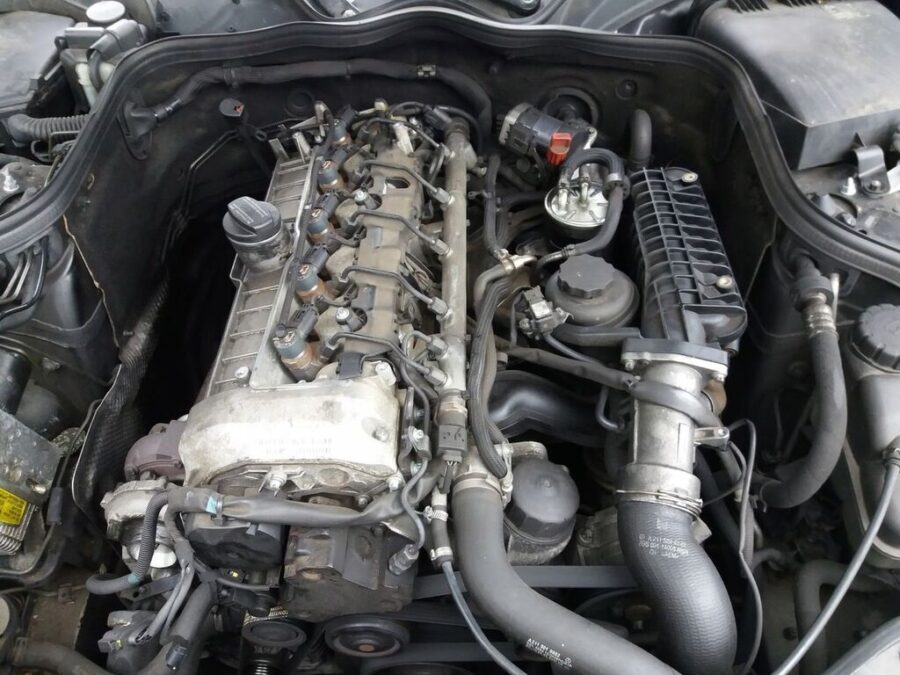 Motor Mercedes OM 647 2.7