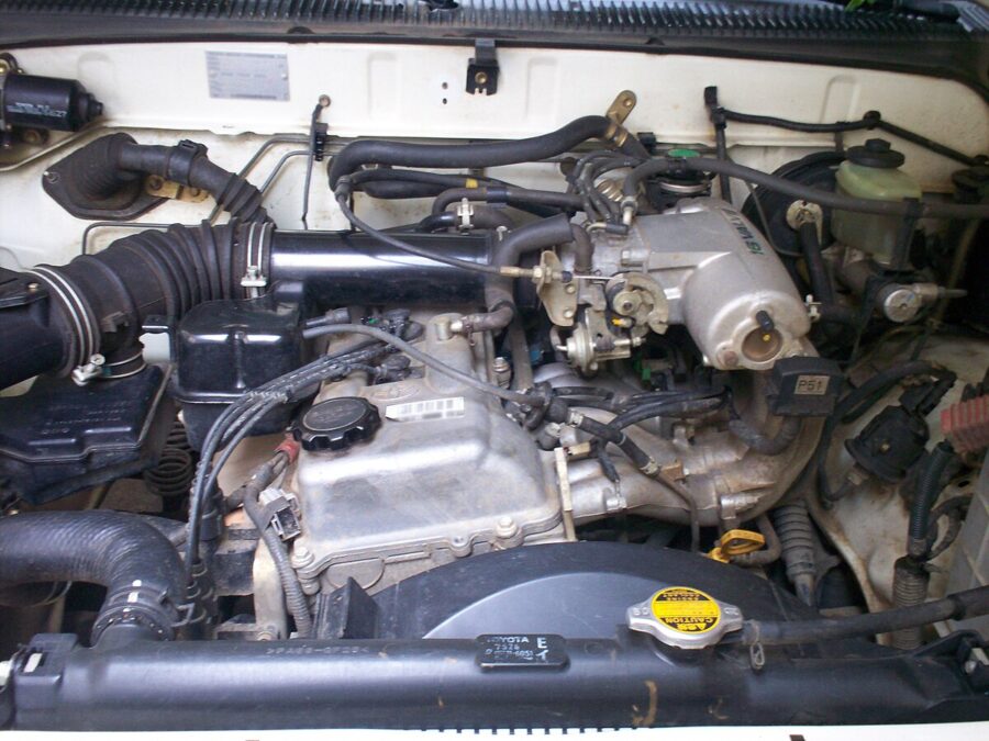 Motor Toyota 2RZ-FE 2.4