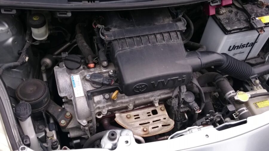 Motor Toyota 2SZ-FE 1.3