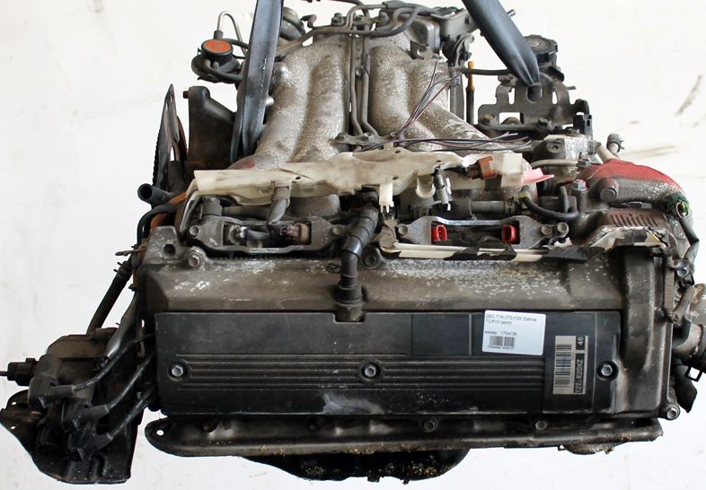 Motor Toyota 2TZ-FZE 2.4