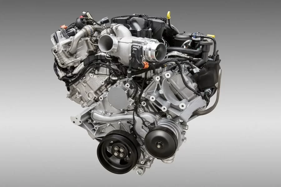 Ford F-Series Super Duty — 6,702 L V8, turbodiésel